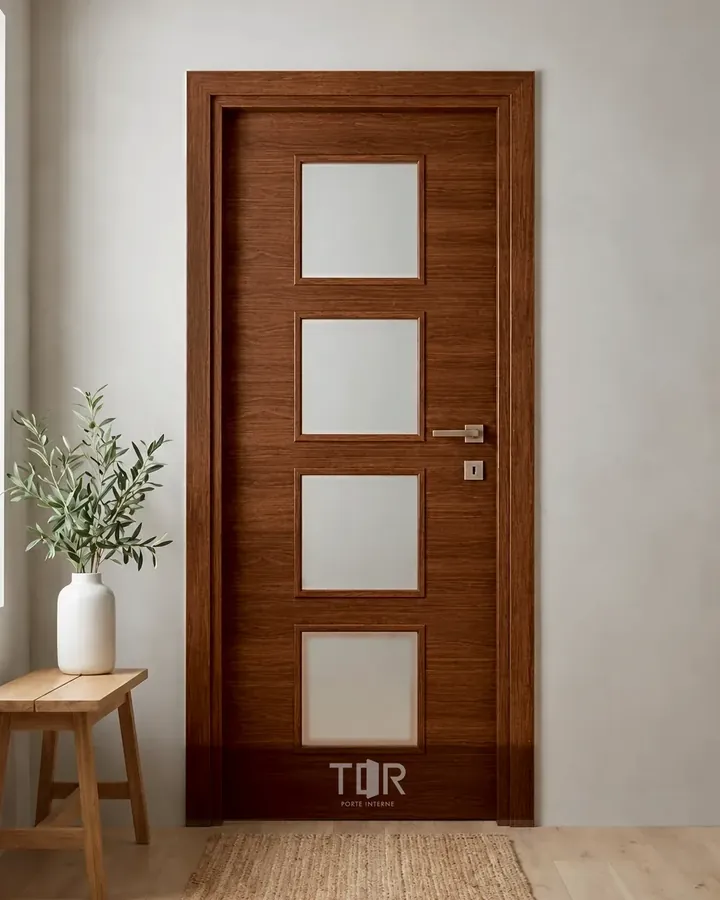 Porta interna laminata TOR-32 in Noce Naz