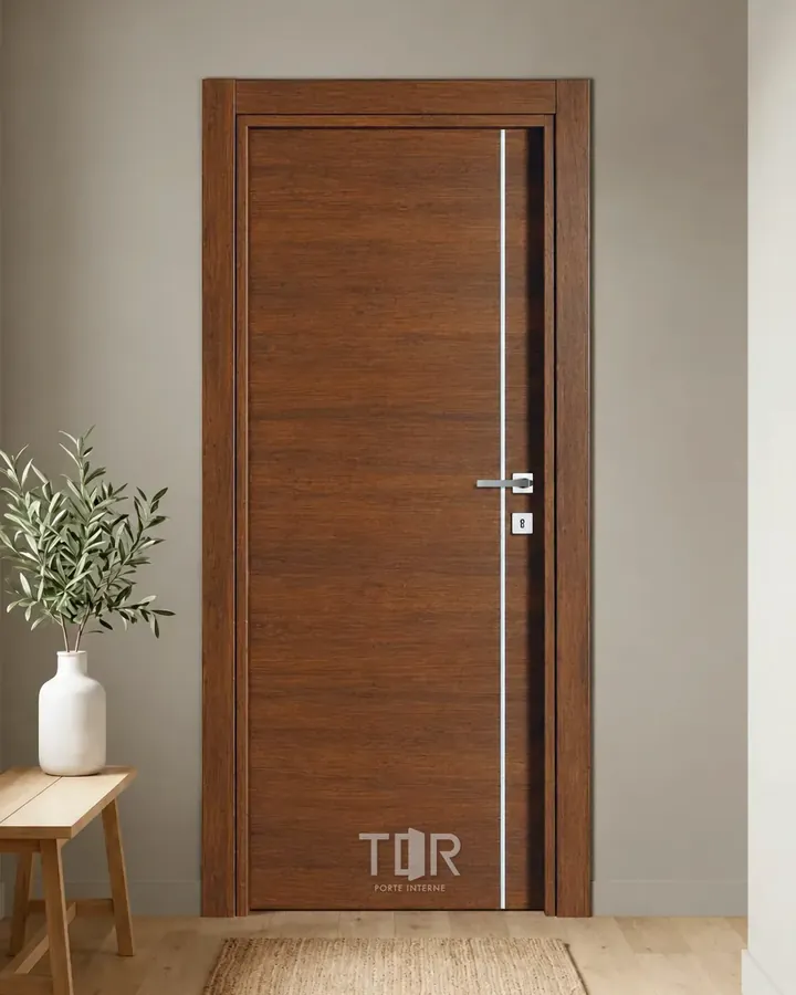 Porta interna laminata TOR-54 in Noce Naz