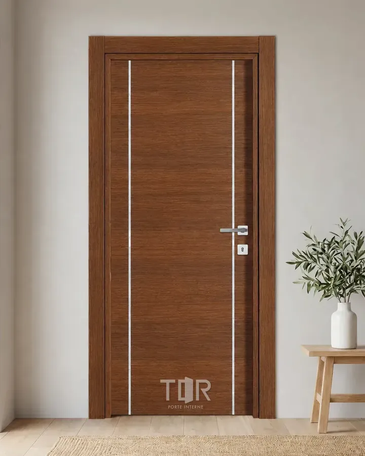 Porta interna laminata TOR-56 in Noce Naz