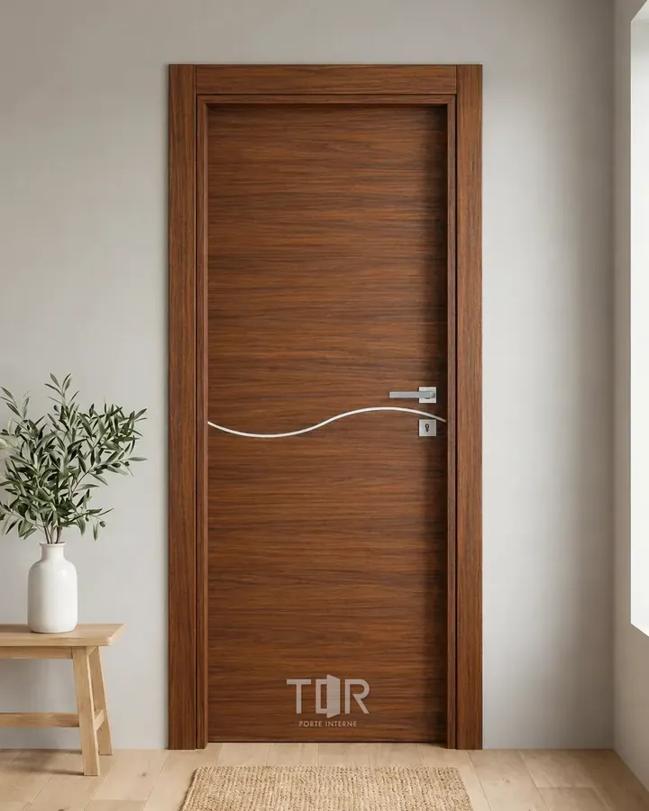 Porta interna laminata TOR-84 in Noce Naz